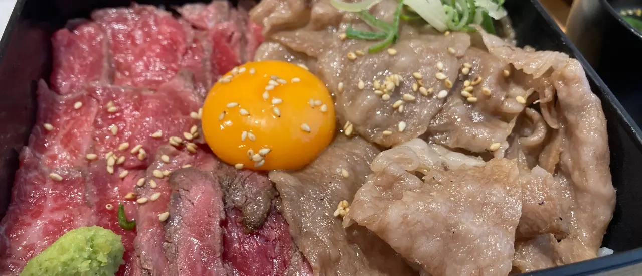 肉や食堂のとろける生すき焼き重