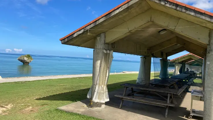 海が目の前のBBQ広場
